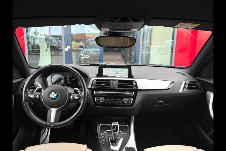 BMW 1-serie M140i xDrive High Executive LCI 2 | Leder | Keyless Entry | Maxton | Stoelverwarming |