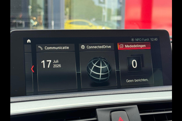BMW 1-serie M140i xDrive High Executive LCI 2 | Leder | Keyless Entry | Maxton | Stoelverwarming |