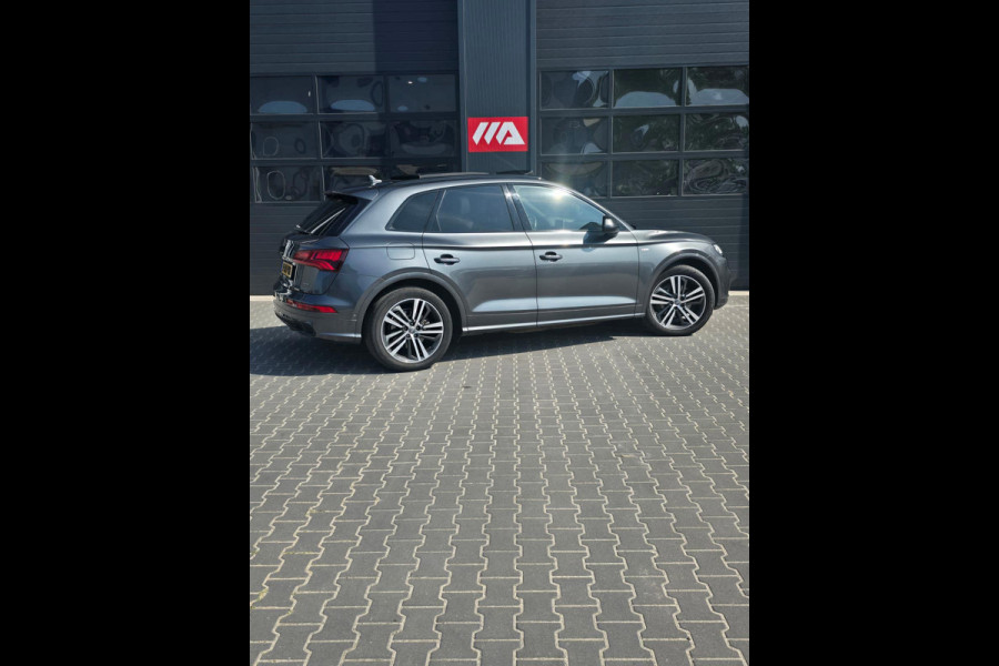 Audi Q5 55 TFSI e quattro Competition |Pano|HUD|ACC|360|Massage|LuchveringlTrekhaak