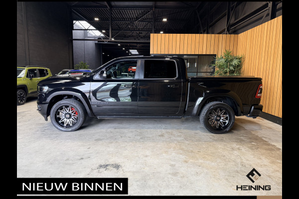 Dodge Ram 1500 5.7 V8 4x4 Crew Cab Limited Night. 22 inch. HUD. Luchtvering. Alle opties.