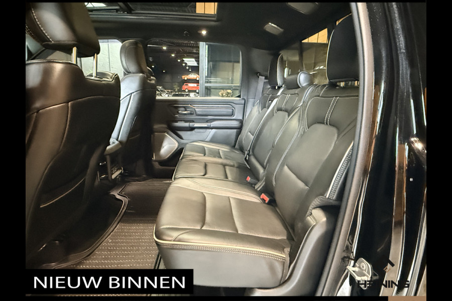 Dodge Ram 1500 5.7 V8 4x4 Crew Cab Limited Night. 22 inch. HUD. Luchtvering. Alle opties.