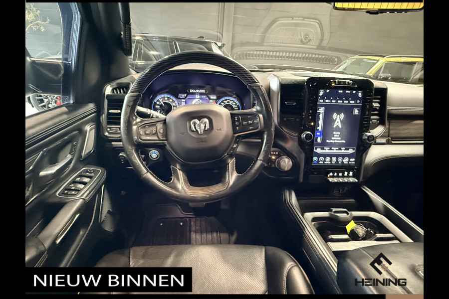 Dodge Ram 1500 5.7 V8 4x4 Crew Cab Limited Night. 22 inch. HUD. Luchtvering. Alle opties.