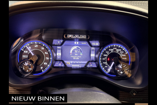 Dodge Ram 1500 5.7 V8 4x4 Crew Cab Limited Night. 22 inch. HUD. Luchtvering. Alle opties.
