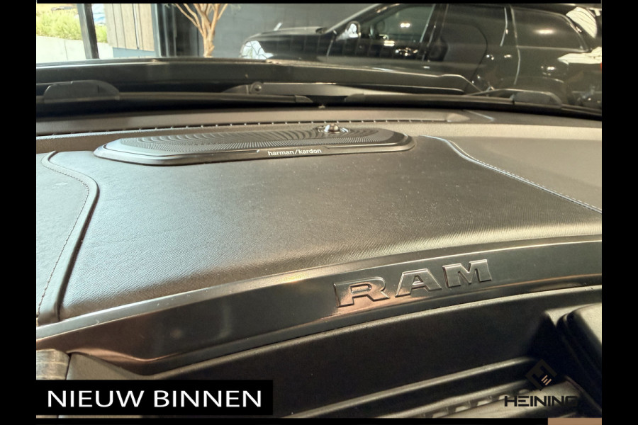 Dodge Ram 1500 5.7 V8 4x4 Crew Cab Limited Night. 22 inch. HUD. Luchtvering. Alle opties.