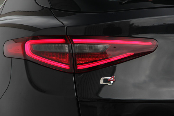 Alfa Romeo Stelvio 2.0 T AWD Super Business Edition 20" | Leder | Adaptive Cruise Control | Camera | Carplay
