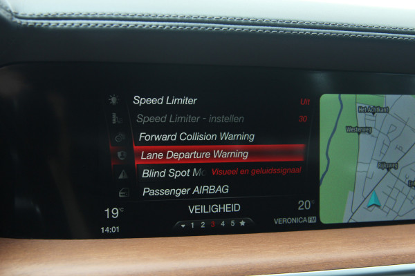 Alfa Romeo Stelvio 2.0 T AWD Super Business Edition 20" | Leder | Adaptive Cruise Control | Camera | Carplay