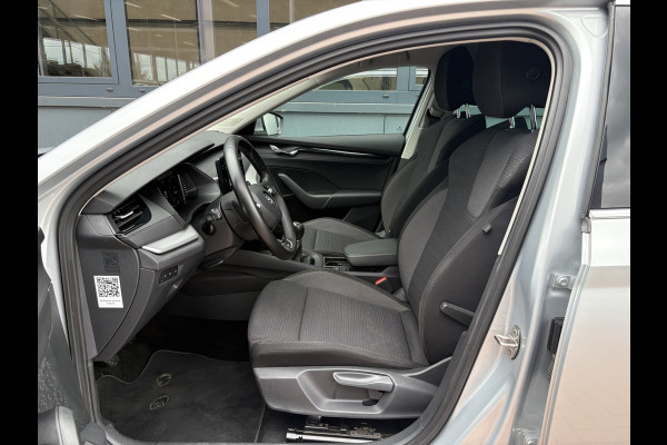 Škoda Octavia Combi 1.0 TSi Business Edition TREKHAAK/VIRTUAL/NAVI/CARPLAY/CRUISE/PDC