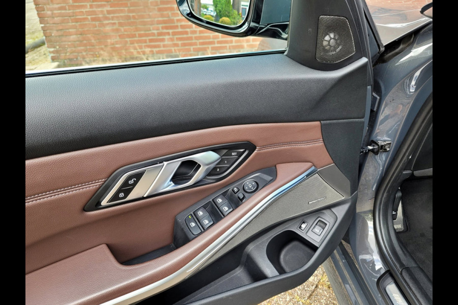 BMW 3 Serie 330E XDRIVE M-sport Pano FULL! (Dravit Grau) - Dealer onderhouden, 2e eig.