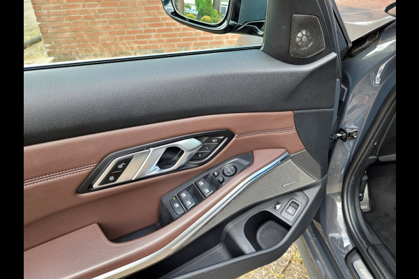 BMW 3 Serie 330E XDRIVE M-sport Pano FULL! (Dravit Grau) - Dealer onderhouden, 2e eig.
