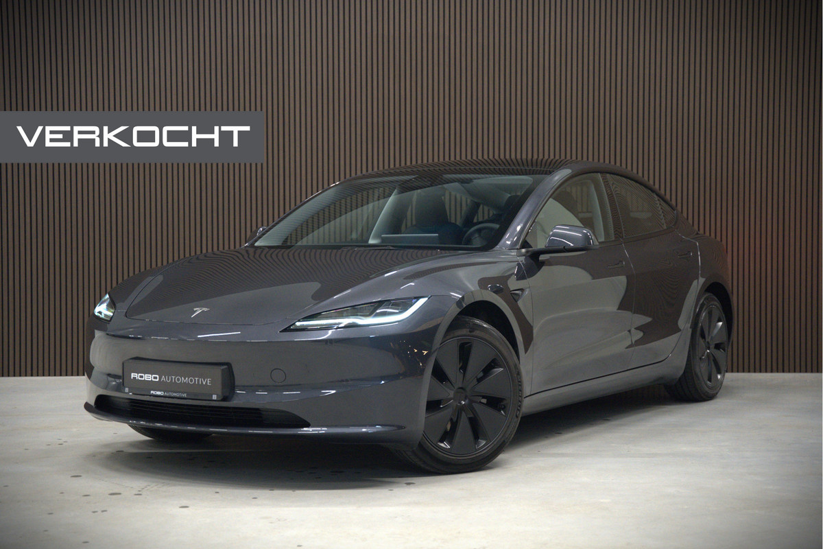 Tesla Model 3 RWD 60 kWh | Panoramadak | Stoelventialie | Stoelverwarming | Stuurverwarming | Adaptive Cruise Control | Keyless | 360 Camera | Memory Seat | Elektrische Stoelen | Ambiance Verlichting | Navigatie | Fa