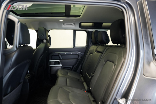 Land Rover Defender 2.0 P400e 110 SE ACC | FabrieksGarantie 2030 | Pano