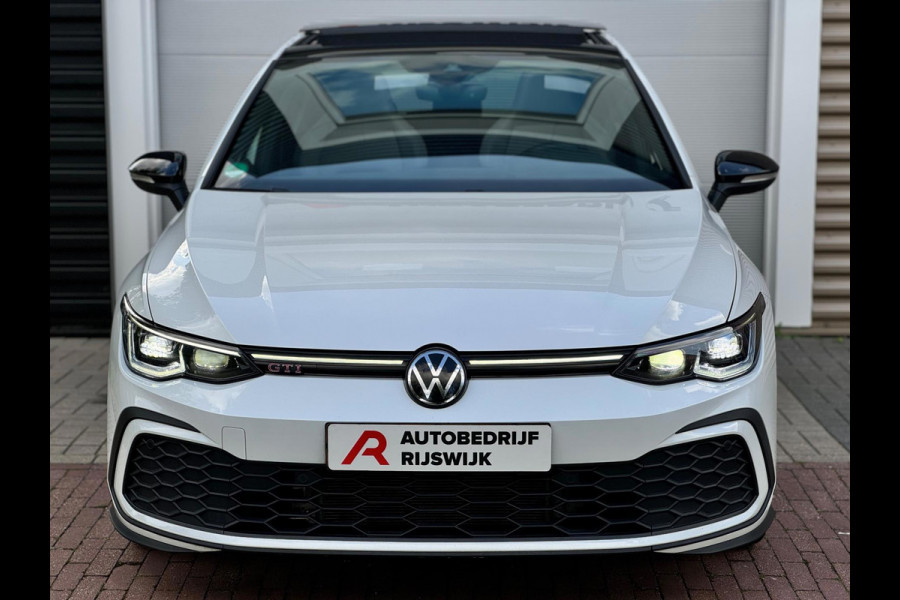 Volkswagen Golf 2.0 TSI GTI Pano/Camera/Matrix