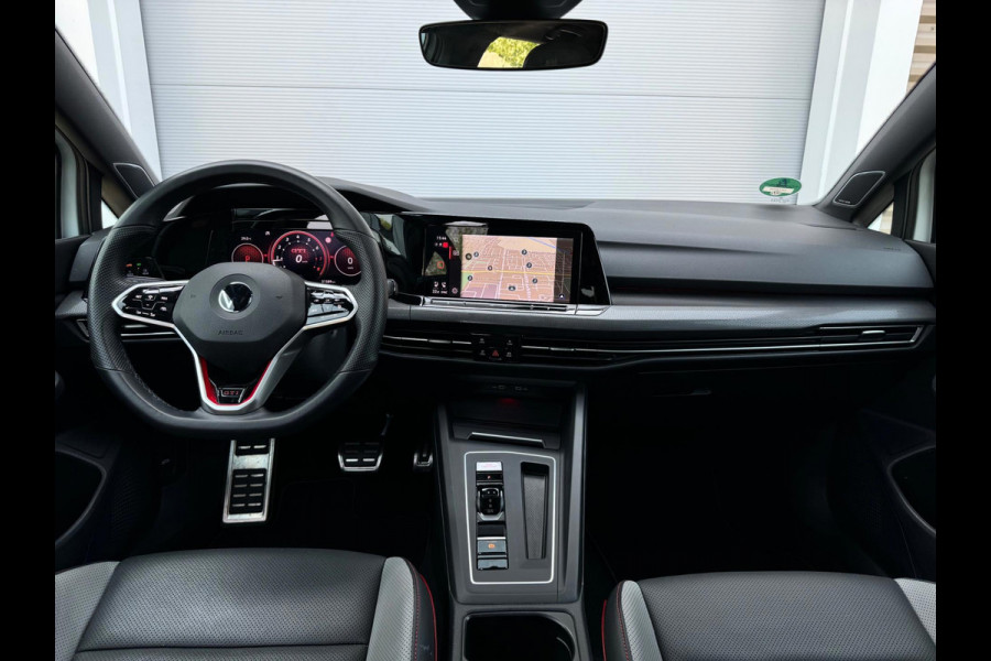 Volkswagen Golf 2.0 TSI GTI Pano/Camera/Matrix