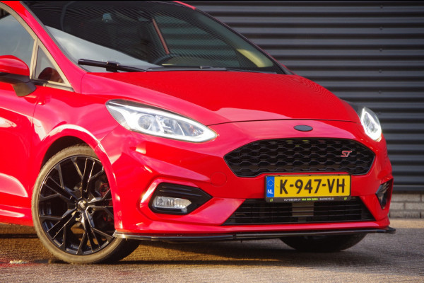Ford Fiesta 1.0 EcoBoost Vignale ST-line 125PK, PANO, STOELVERWARMING, ADAPT. CRUISE, CLIMA, NAVI, PARKEERSENSOREN