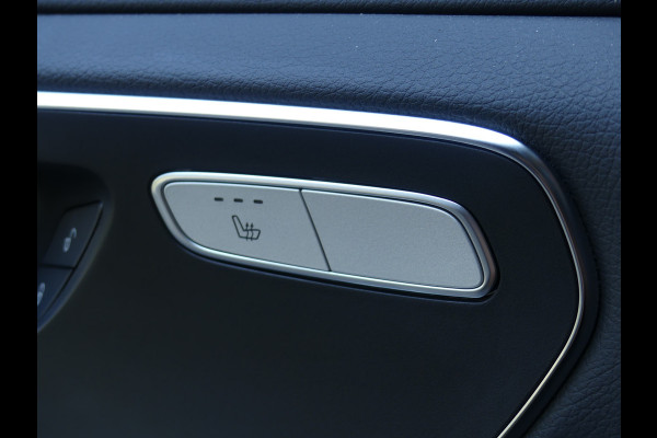 Mercedes-Benz Eqv 300 L2 90 kWh AMG Luchtvering 7 Persoons Elek deuren