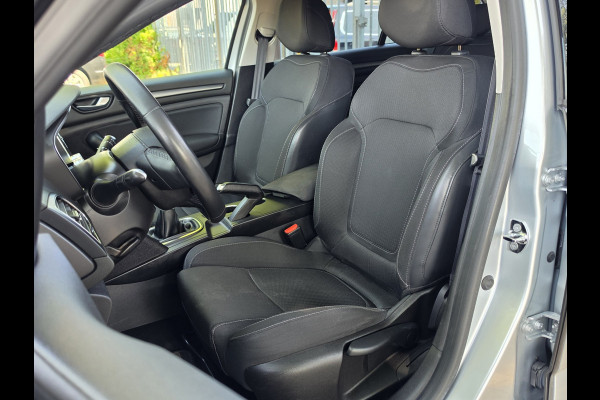 Renault Mégane Estate 1.0 TCe Business Zen Camera Navi Carplay Incl Btw