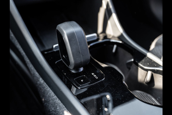Volvo XC40 Single Motor Plus 69 kWh | SOH 95% | Carplay | Camera | Pilot Assist