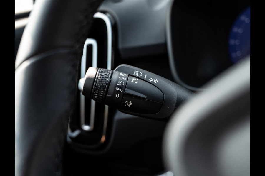 Volvo XC40 Single Motor Plus 69 kWh | SOH 95% | Carplay | Camera | Pilot Assist
