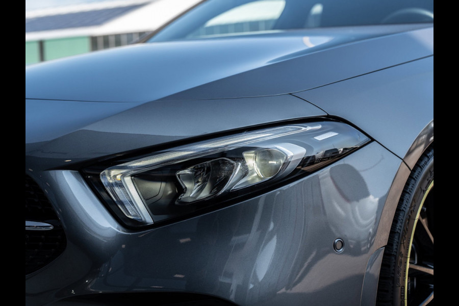 Mercedes-Benz A-Klasse 250 224PK Edition One AMG | Premium Plus | Carplay | Dealer Ond. | Uniek