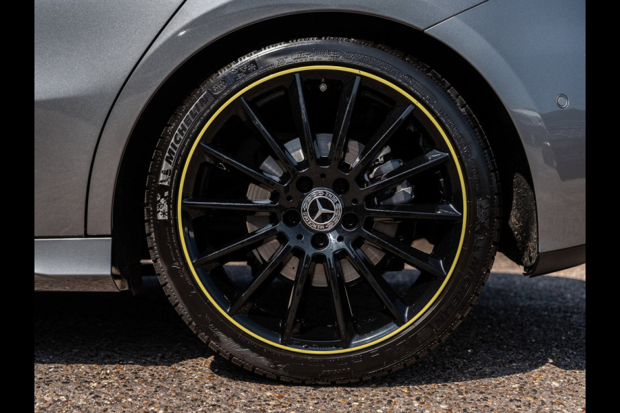 Mercedes-Benz A-Klasse 250 224PK Edition One AMG | Premium Plus | Carplay | Dealer Ond. | Uniek