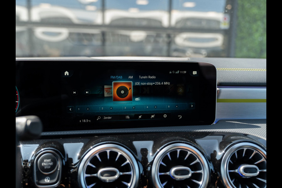 Mercedes-Benz A-Klasse 250 224PK Edition One AMG | Premium Plus | Carplay | Dealer Ond. | Uniek