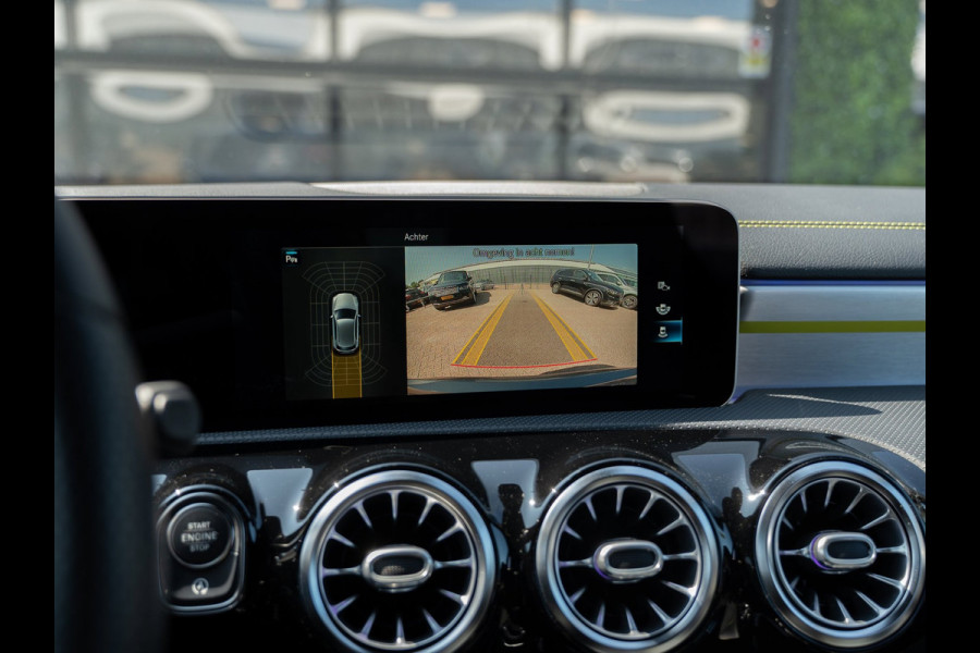 Mercedes-Benz A-Klasse 250 224PK Edition One AMG | Premium Plus | Carplay | Dealer Ond. | Uniek