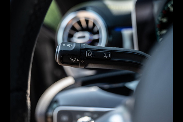 Mercedes-Benz A-Klasse 250 224PK Edition One AMG | Premium Plus | Carplay | Dealer Ond. | Uniek