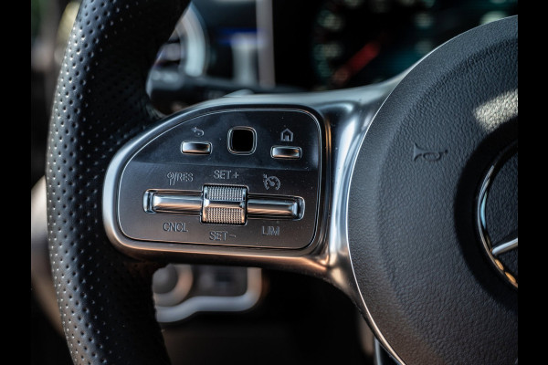 Mercedes-Benz A-Klasse 250 224PK Edition One AMG | Premium Plus | Carplay | Dealer Ond. | Uniek