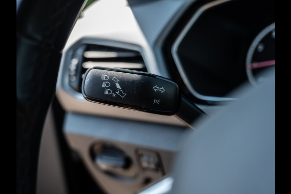 Volkswagen T-Cross 1.5 TSI 150PK DSG Active | Carplay | ACC | PDC |