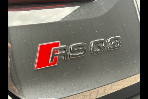 Audi Q3 Sportback TFSI RS Pano.dak Carplay Pano.dak Trekhaak Sportzetels 21Inch