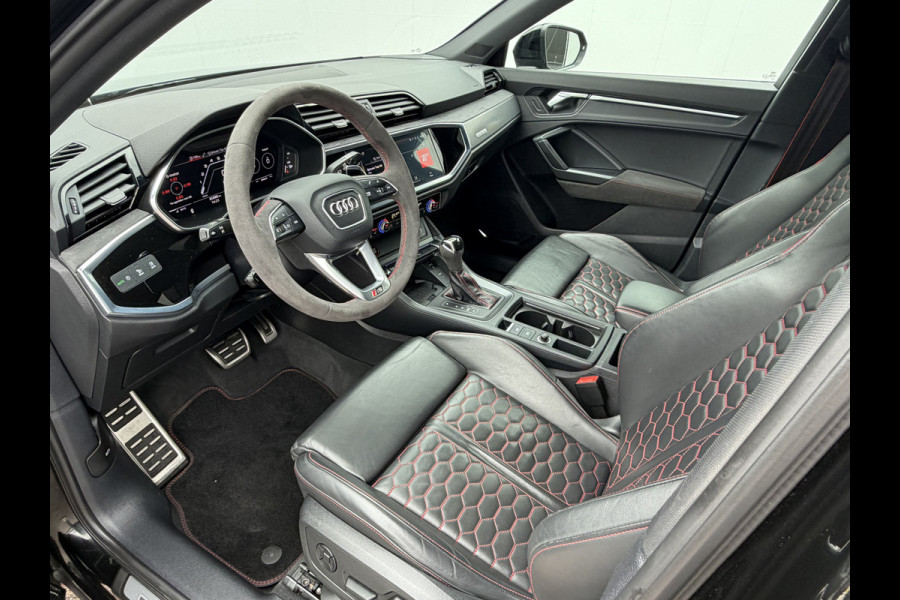 Audi Q3 Sportback TFSI RS Pano.dak Carplay Pano.dak Trekhaak Sportzetels 21Inch