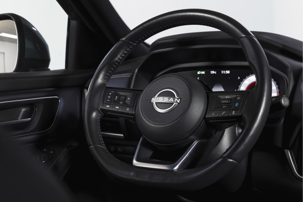 Nissan QASHQAI 1.3 MHEV 140 PK Tekna Orig. NL | Panodak | Elek. Stoel | Elek. Klep | Adapt. Cruise | PDC | 360 Camera | NAV + App. Connect | ECC | Trekhaak | LM 19" |