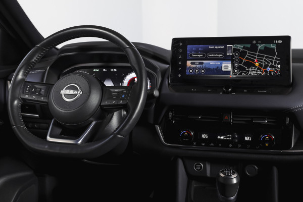 Nissan QASHQAI 1.3 MHEV 140 PK Tekna Orig. NL | Panodak | Elek. Stoel | Elek. Klep | Adapt. Cruise | PDC | 360 Camera | NAV + App. Connect | ECC | Trekhaak | LM 19" |