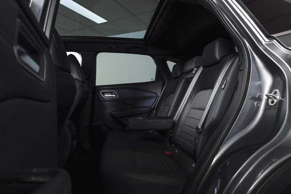 Nissan QASHQAI 1.3 MHEV 140 PK Tekna Orig. NL | Panodak | Elek. Stoel | Elek. Klep | Adapt. Cruise | PDC | 360 Camera | NAV + App. Connect | ECC | Trekhaak | LM 19" |