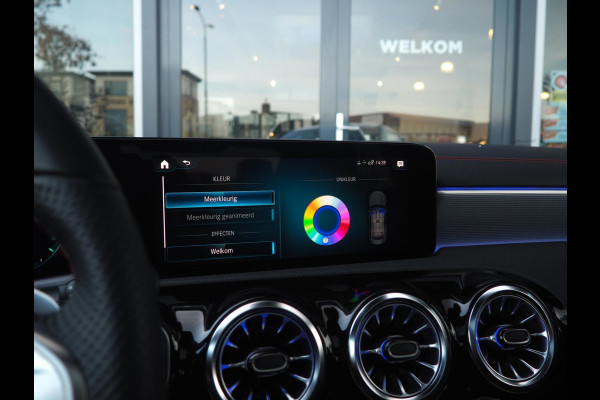 Mercedes-Benz CLA-Klasse 250e AMG / Pano / Distronic / Ambient / Multibeam / CarPlay / Camera / 19inch