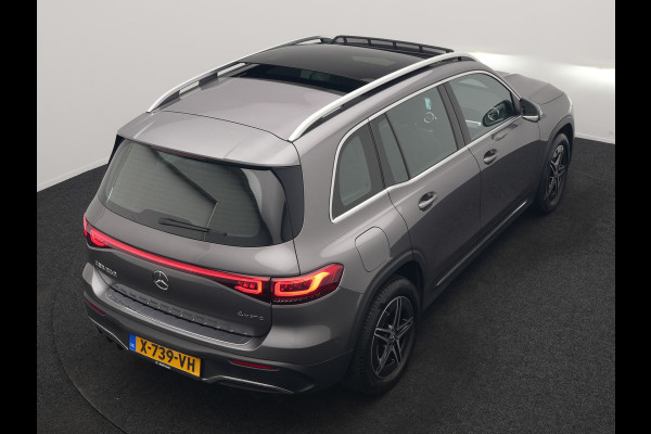 Mercedes-Benz EQB 350 4MATIC AMG Line 70 kWh 293pk Dealer O.H | Panodak | Camera | Alcantara Sportstoelen Verwarmd | Cruise Control | Apple Carplay | Virtual | Navigatie | DAB | 18"L.M |