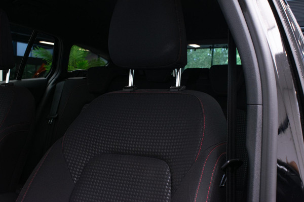 Ford FOCUS Wagon 1.0 EcoBoost Hybrid ST Line X Business ACC|Camera|B&O|Elektrische achterklep|Stoel- en stuurverwarming|LED-verlichting|Parkeersensoren voor en achter|Privacy Glass|Draadloos opladen|KeyFree|Winterpakket|Technology Pack