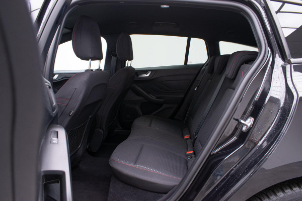 Ford FOCUS Wagon 1.0 EcoBoost Hybrid ST Line X Business ACC|Camera|B&O|Elektrische achterklep|Stoel- en stuurverwarming|LED-verlichting|Parkeersensoren voor en achter|Privacy Glass|Draadloos opladen|KeyFree|Winterpakket|Technology Pack