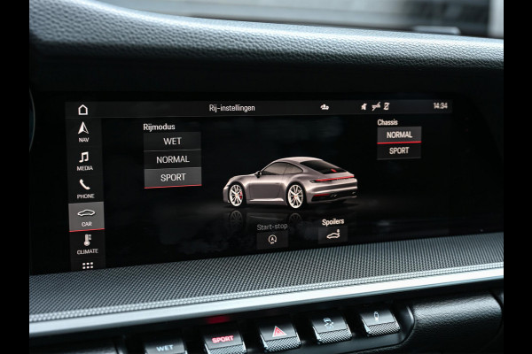 Porsche 911 3.0 Carrera | Panoramadak | Dealeronderhouden | 360 Camera | Ambiance Interieur | Stoel + Stuurverwarming | Elektrisch Verstelbare Stoelen |