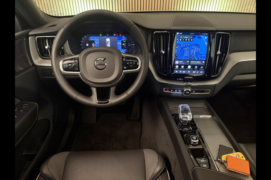 Volvo XC60 2.0 T6 Plug-in hybrid AWD Ultimate Dark | Panodak | LED | Navi | Camera | Incl. garantie