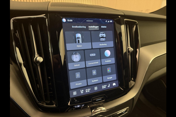 Volvo XC60 2.0 T6 Plug-in hybrid AWD Ultimate Dark | Panodak | LED | Navi | Camera | Incl. garantie