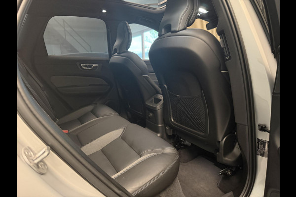 Volvo XC60 2.0 T6 Plug-in hybrid AWD Ultimate Dark | Panodak | LED | Navi | Camera | Incl. garantie