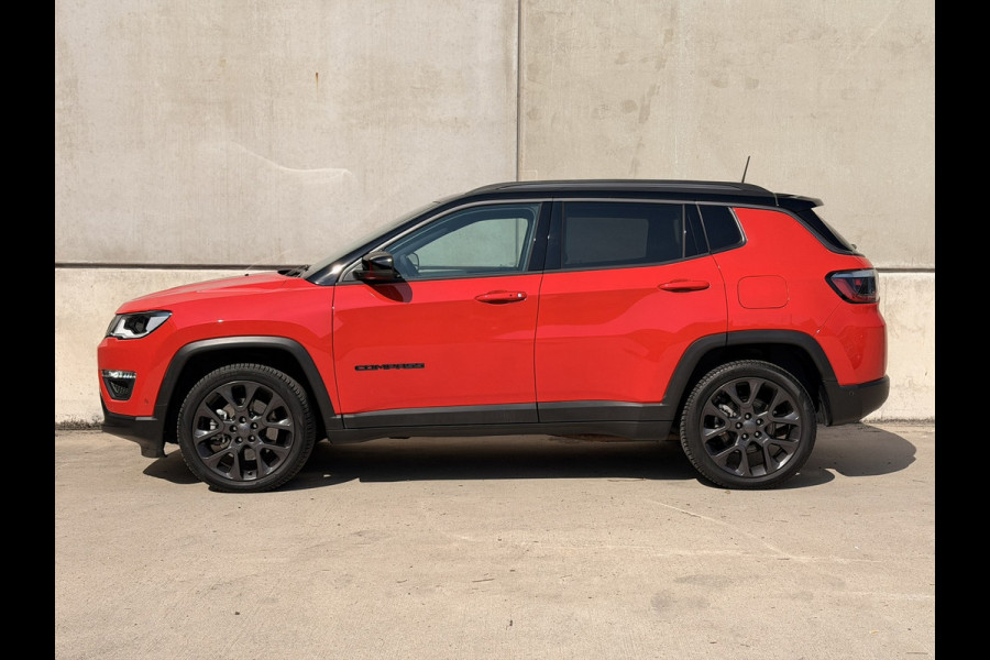 Jeep Compass 4xe 240 Plug-in Hybrid S Pano Trekh. 19'' Leder