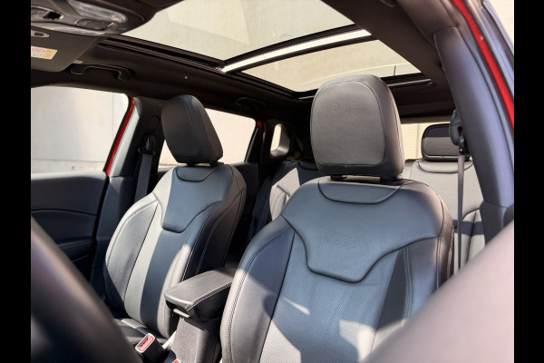 Jeep Compass 4xe 240 Plug-in Hybrid S Pano Trekh. 19'' Leder
