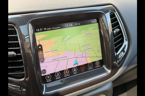 Jeep Compass 4xe 240 Plug-in Hybrid S Pano Trekh. 19'' Leder