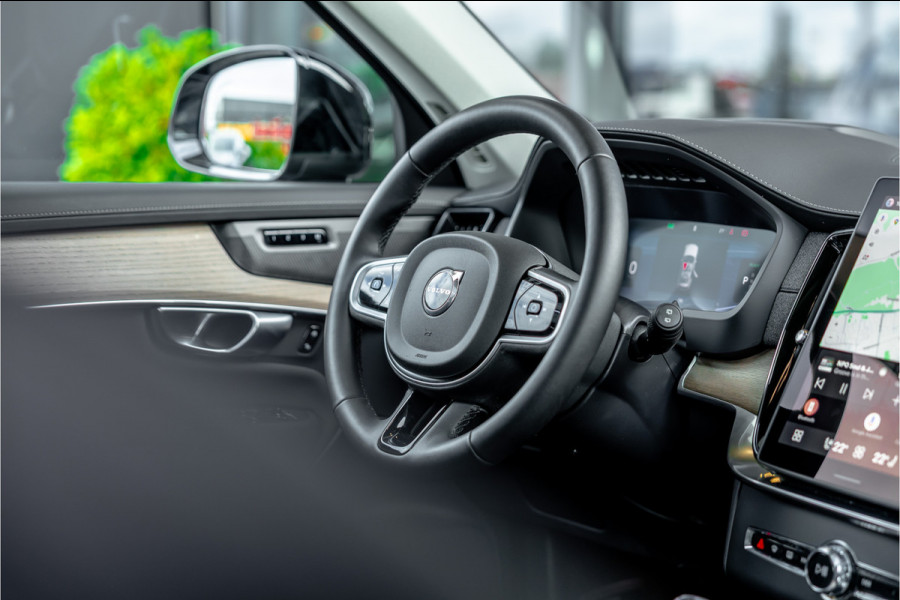 Volvo XC90 2.0 T8 Plug-in hybrid AWD Plus Bright - Panorama | H&K | Memory | 360 Camera