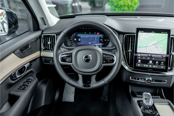 Volvo XC90 2.0 T8 Plug-in hybrid AWD Plus Bright - Panorama | H&K | Memory | 360 Camera