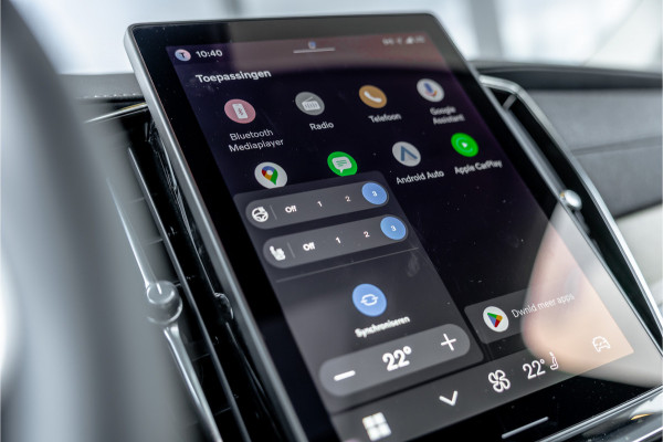 Volvo XC90 2.0 T8 Plug-in hybrid AWD Plus Bright - Panorama | H&K | Memory | 360 Camera