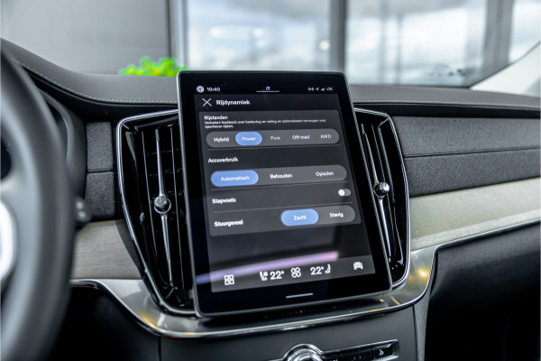 Volvo XC90 2.0 T8 Plug-in hybrid AWD Plus Bright - Panorama | H&K | Memory | 360 Camera