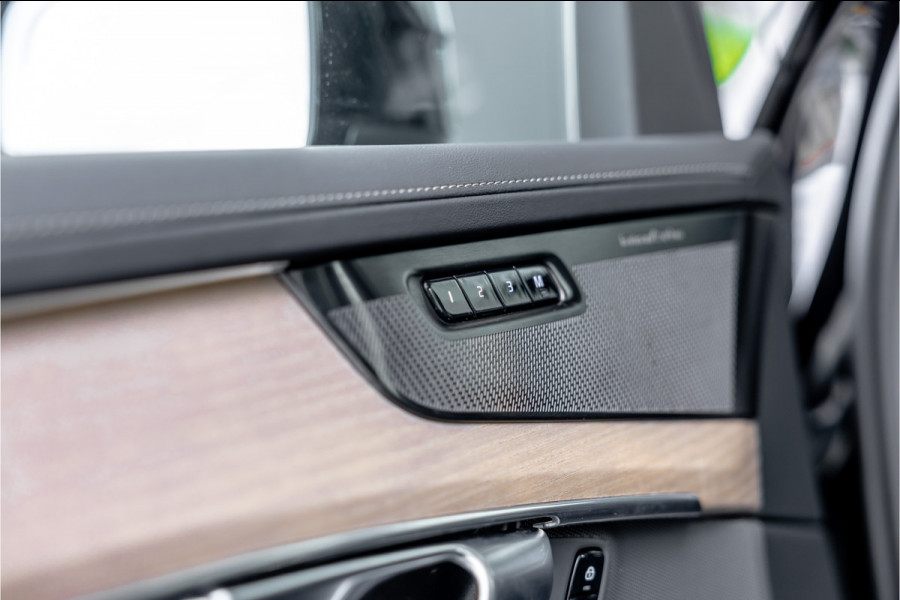 Volvo XC90 2.0 T8 Plug-in hybrid AWD Plus Bright - Panorama | H&K | Memory | 360 Camera